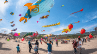 664c514e841b0486307658 Jogja International Kite Festival 2025 di Pantai Parangkusumo hadirkan pelayang dari 6 negara & 25 klub lokal ramaikan langit DIY. (Foto: Kemenparekraf)