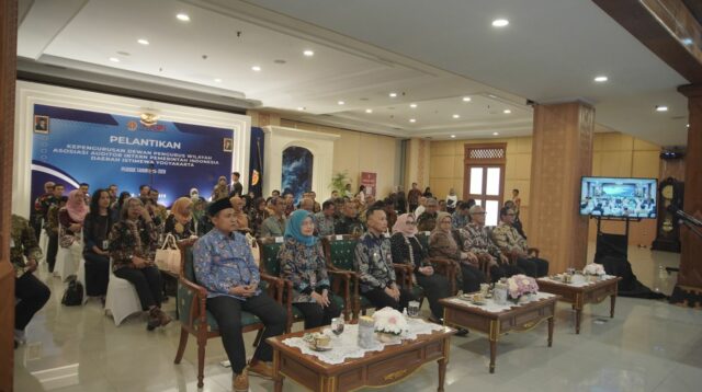 Pelantikan pengurus DPW AAIPI DIY periode 2025-2028. (Foto: Humas Pemda DIY)